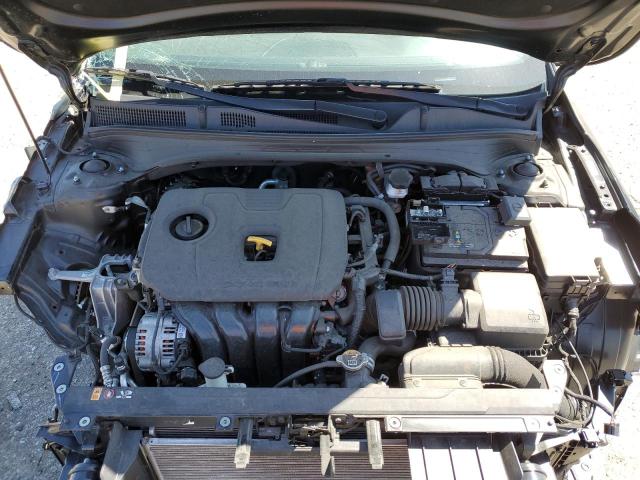 3KPF24ADXME268404 KIA FORTE FE
