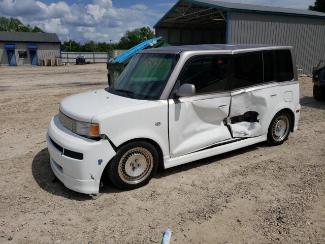 2005 Scion xB 