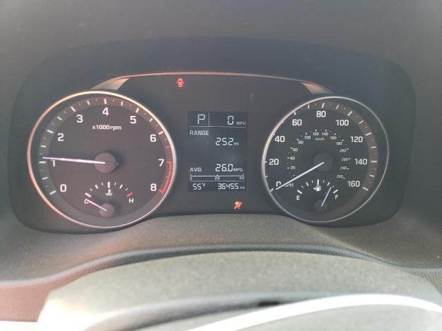 KMHD84LF0HU272632 Hyundai ELANTRA SE