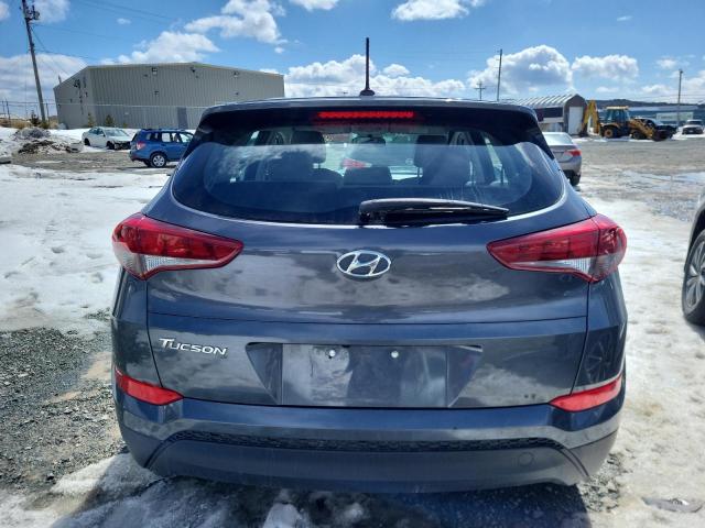 2017 HYUNDAI TUCSON SE - KM8J23A48HU540679