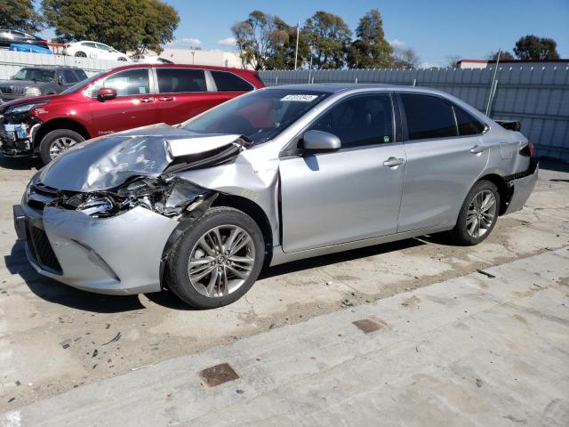 2017 Toyota Camry Hybrid 