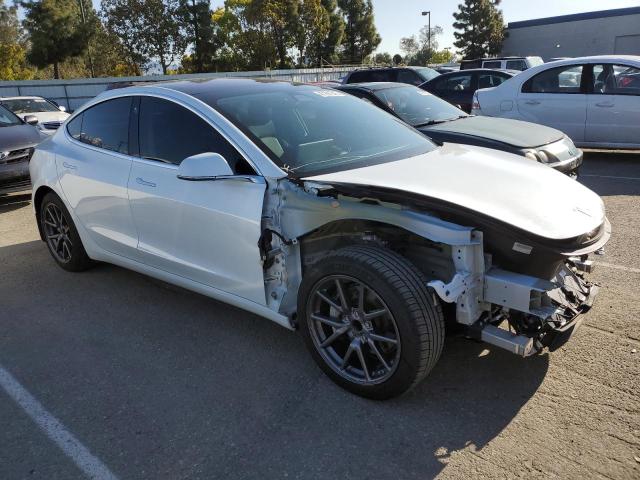 5YJ3E1EA6JF059076 Tesla MODEL 3