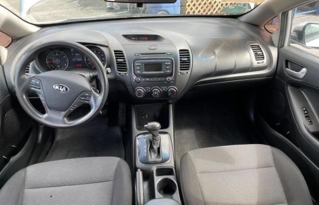 3KPFK4A73JE220832 KIA FORTE LX