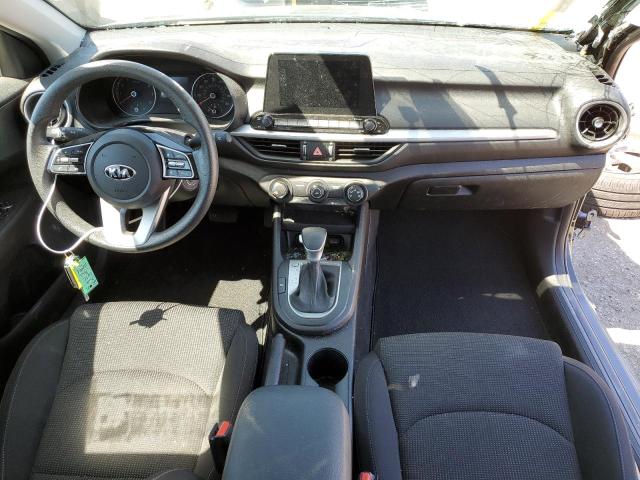 3KPF24ADXME268404 KIA FORTE FE