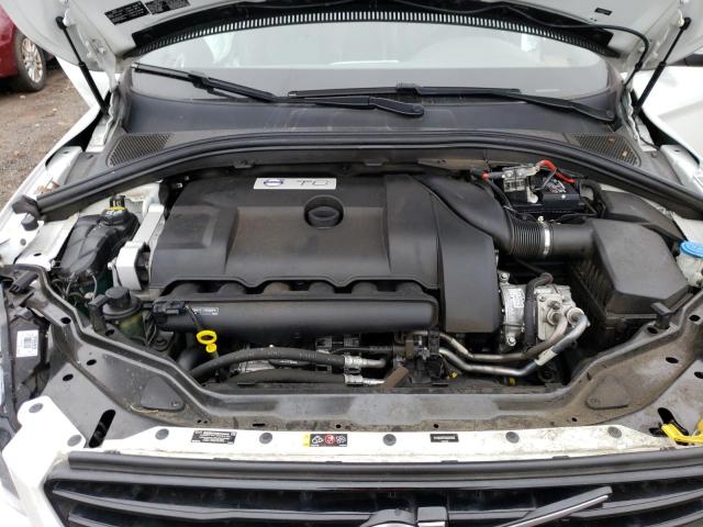 2016 VOLVO XC60 T6 R- YV4902RP6G2811459