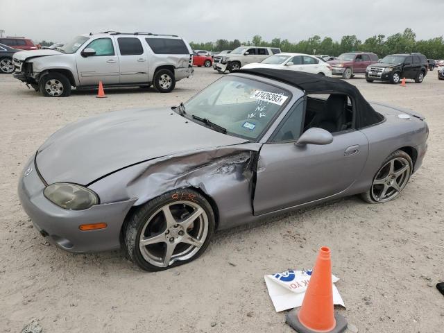 2004 Mazda MX-5 Miata 