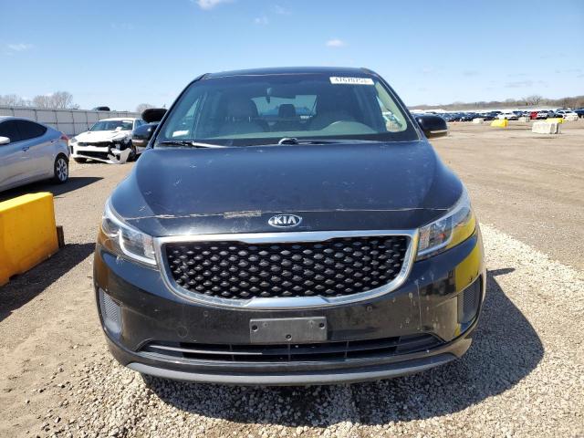 KNDMB5C10J6367895 KIA SEDONA LX