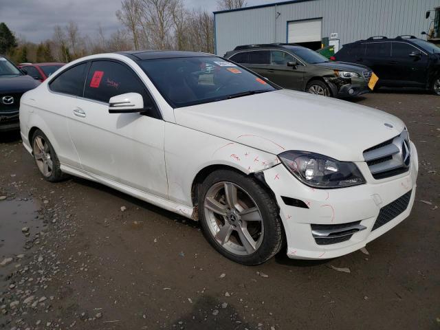 2015 MERCEDES-BENZ C 250 - WDDGJ4HB4FG365912