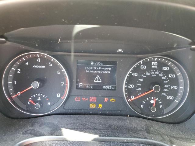 3KPF24ADXME268404 KIA FORTE FE