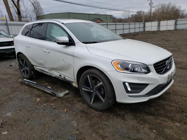 2016 VOLVO XC60 T6 R- YV4902RP6G2811459