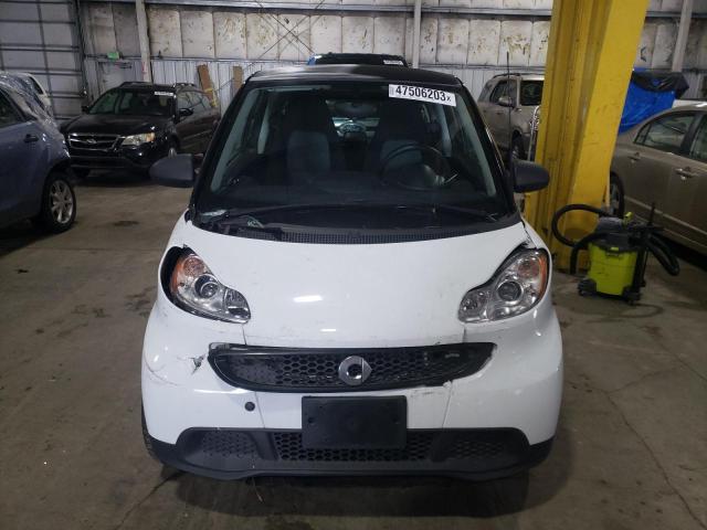 VIN WMEEJ3BA8EK749880 2014 Smart Fortwo, Pure no.5