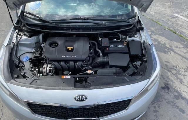 3KPFK4A73JE220832 KIA FORTE LX
