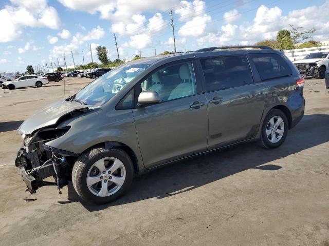 2012 Toyota Sienna LE