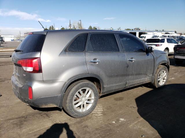 5XYKTCA6XFG643169 KIA SORENTO LX