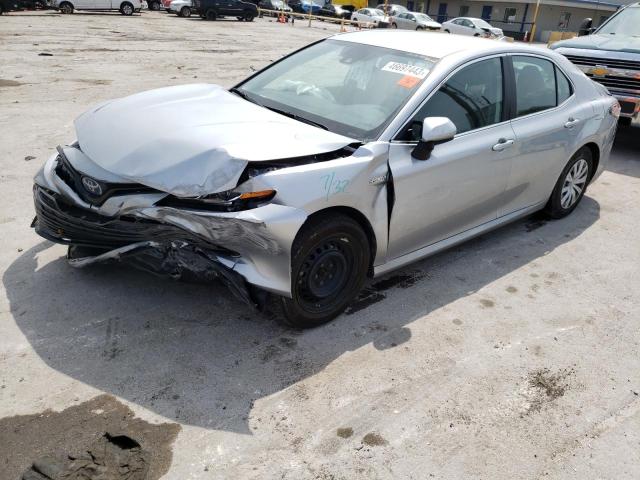 Lot #2055213846 2020 TOYOTA CAMRY LE salvage car