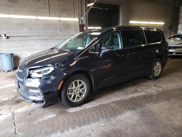 Salvage cars for sale from Copart Angola, NY: 2022 Chrysler Pacifica Touring L