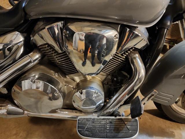 2005 HONDA VTX1300 R 1HFSC52305A214322