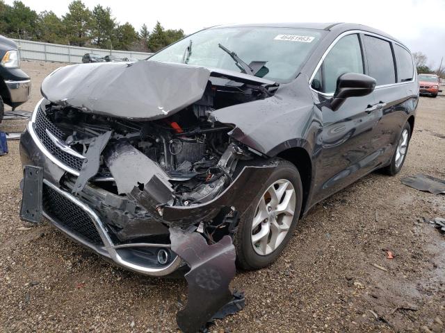 2C4RC1FG2JR104330 2018 CHRYSLER PACIFICA, photo no. 1