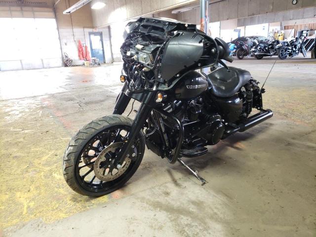 2018 HARLEY-DAVIDSON FLHXS STRE - 1HD1KRC18JB608893