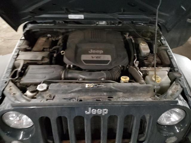 1C4BJWDG2HL524759 Jeep Wrangler Unlimited Sport