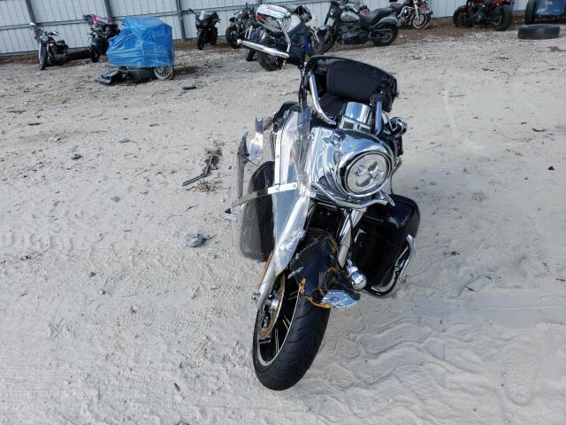 2022 HARLEY-DAVIDSON FLHR - 1HD1FBC18NB653740