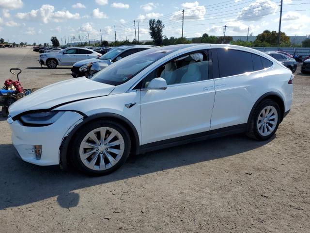 2018 Tesla Model X 