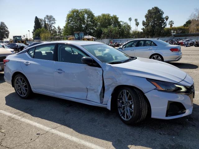 1N4AL4CV0PN338348 Nissan ALTIMA SR