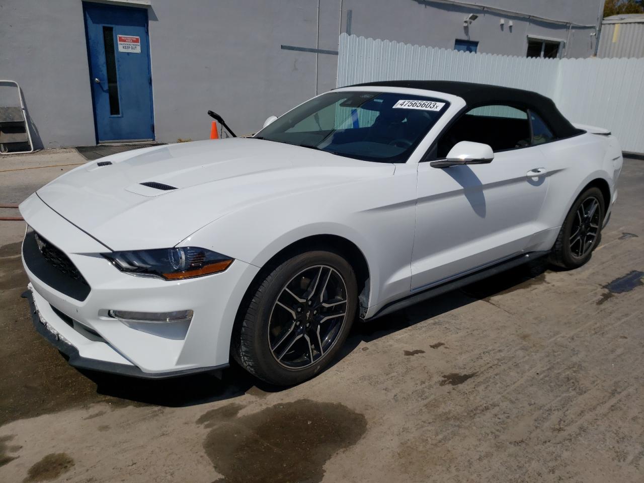 Ford Mustang 2022 White