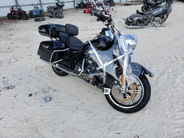2022 HARLEY-DAVIDSON FLHR - 1HD1FBC18NB653740