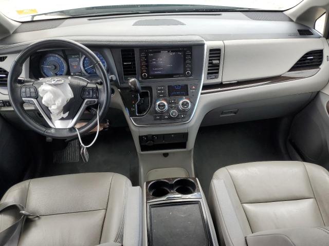 5TDYZ3DCXKS999631 Toyota SIENNA XLE