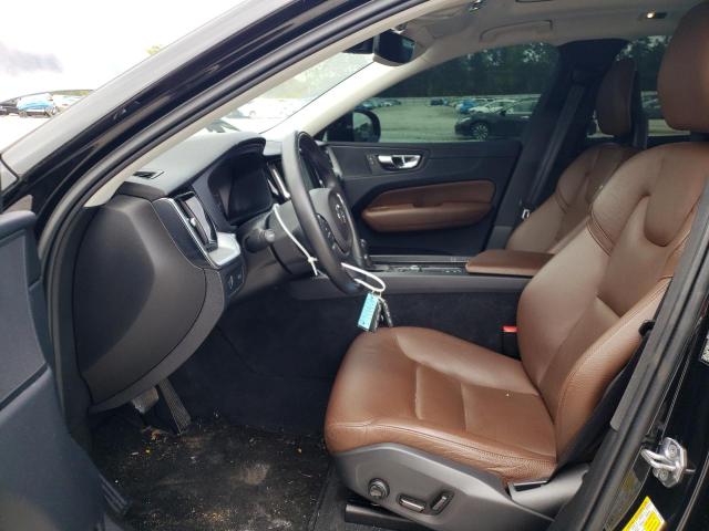 2018 VOLVO XC60 T5 - LYV102RK8JB106821