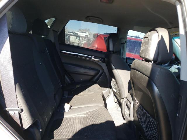 5XYKTCA6XFG643169 KIA SORENTO LX