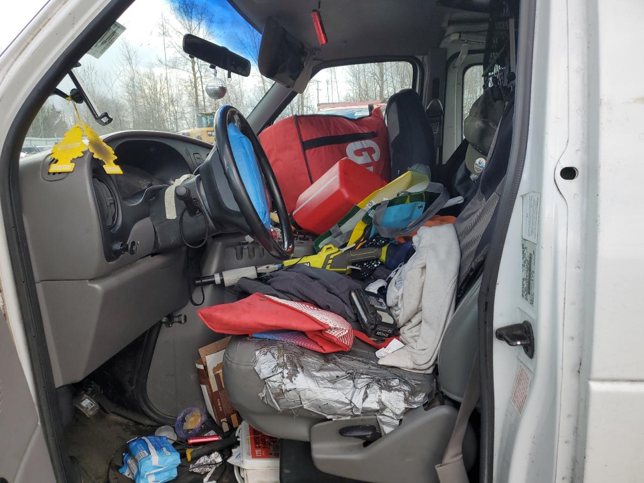 1999 Ford Econoline E150 Van VIN: 1FTRE1422XHA10471 Lot: 59278324