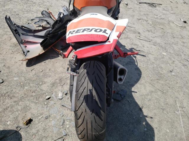 2014 HONDA CBR1000 RR - JH2SC5953EK600171