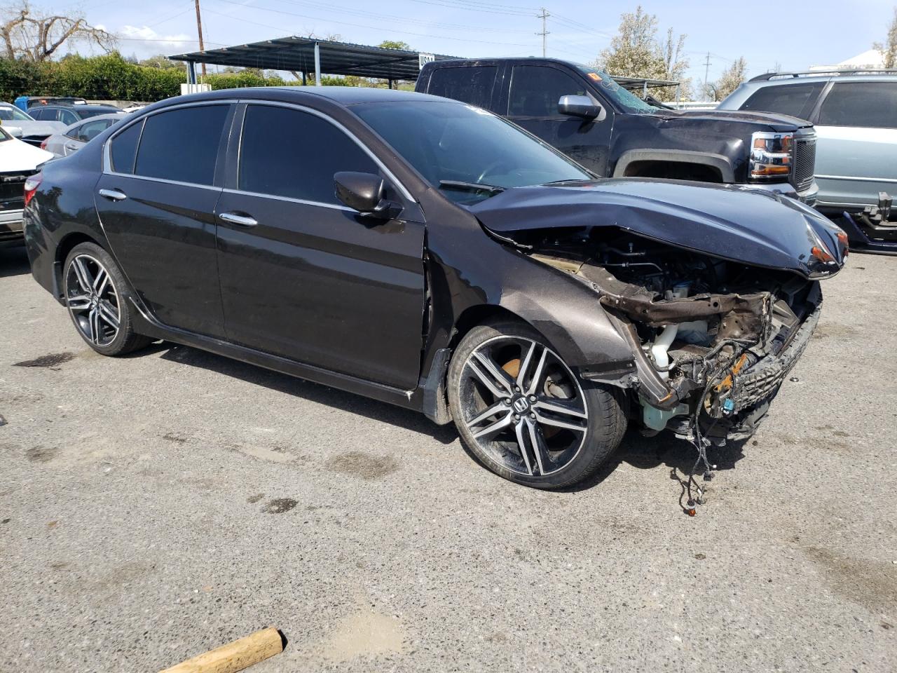 1HGCR2F5XHA301626 HONDA ACCORD 2017