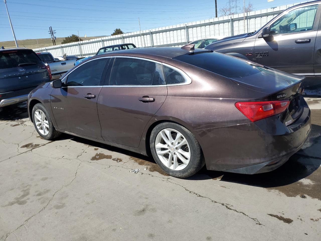 1G1ZE5ST1GF228585 CHEVROLET MALIBU 2016