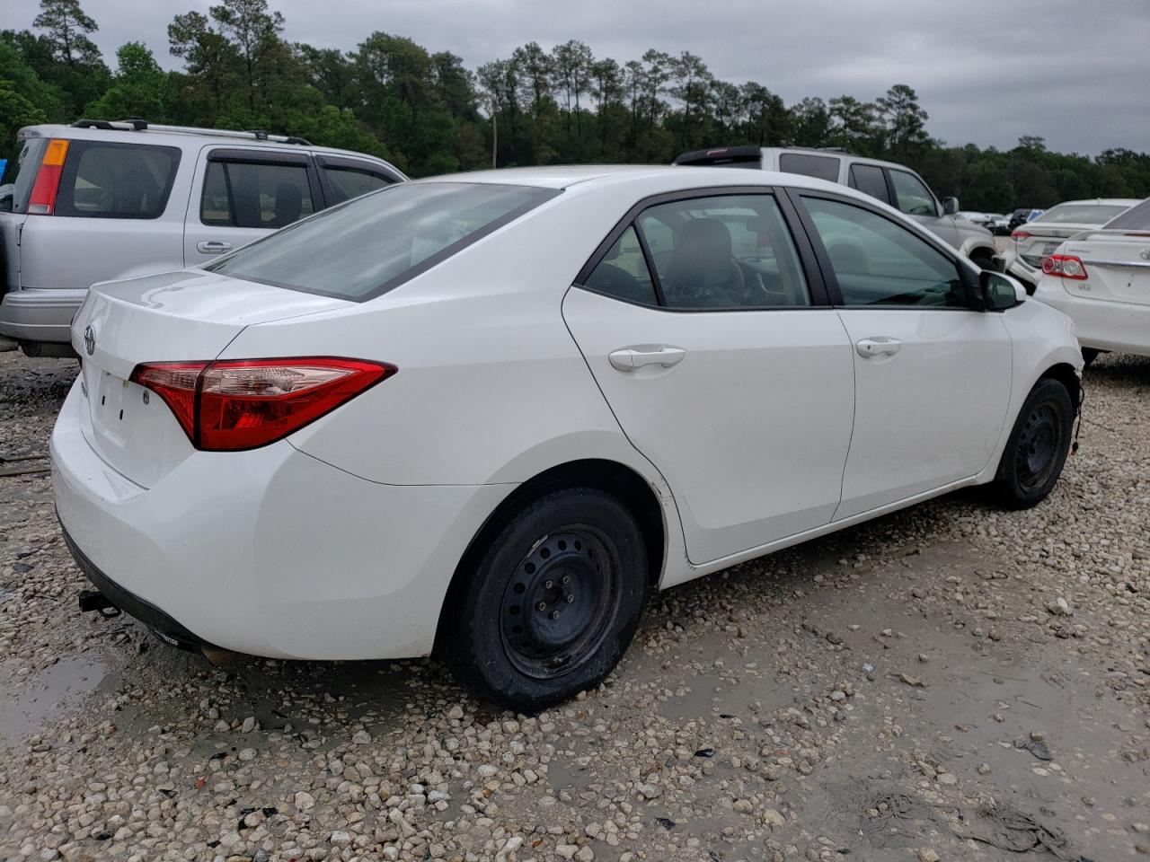 5YFBURHE1KP899185 TOYOTA COROLLA 2019