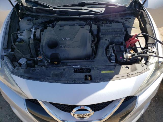 1N4AA6AP2HC437160 Nissan Maxima 3.5s