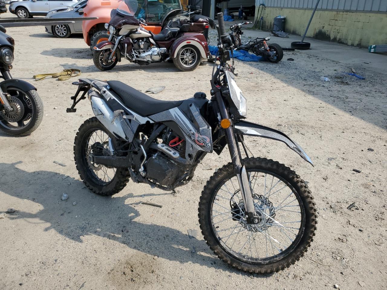 L98B1S2B0N1001445 BIKE BIKES 2022