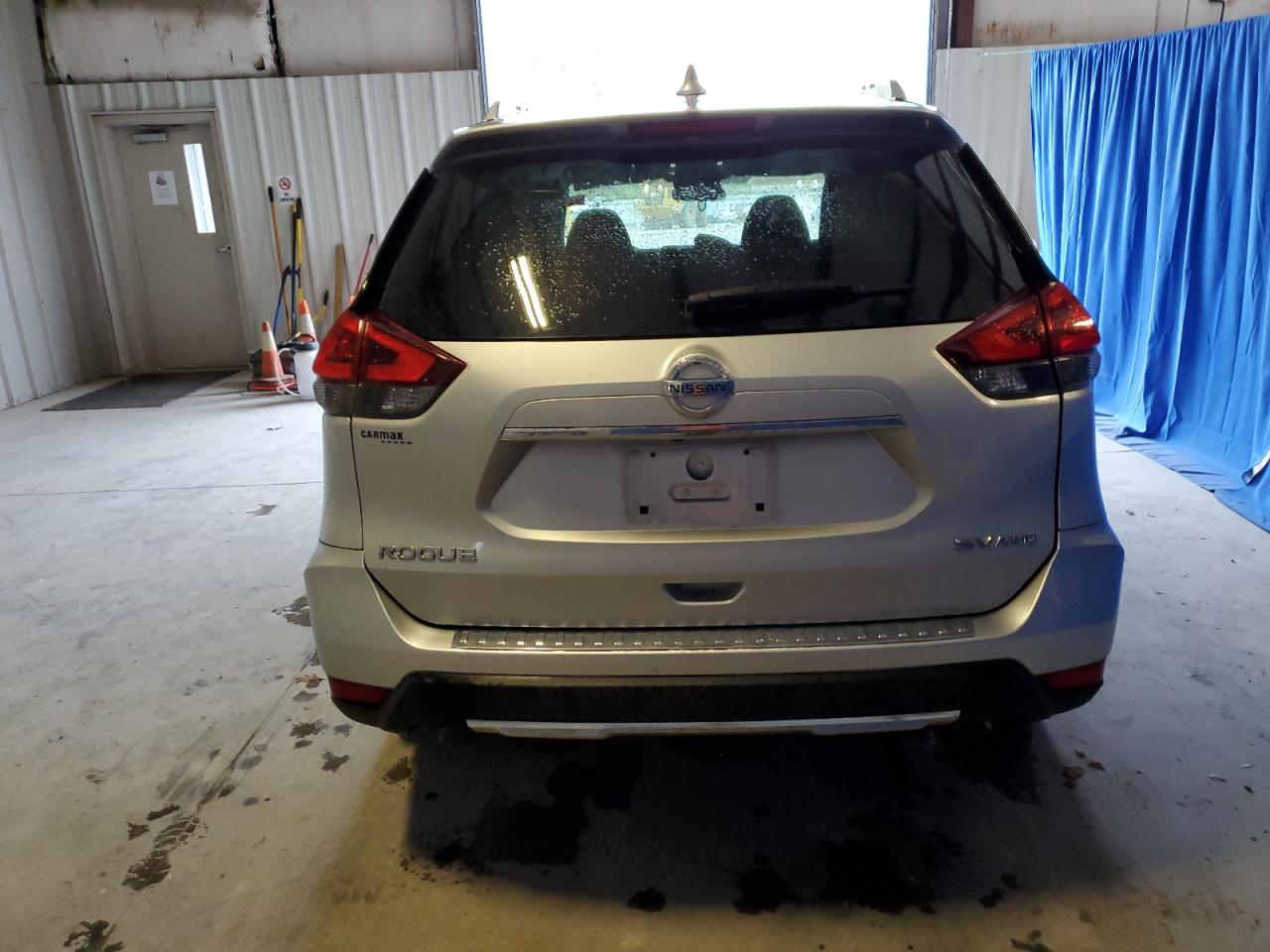 KNMAT2MV6JP605307 NISSAN ROGUE 2018