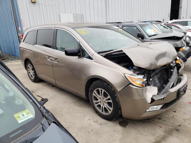 VIN 5FNRL5H63DB074248 2013 HONDA ODYSSEY no.4