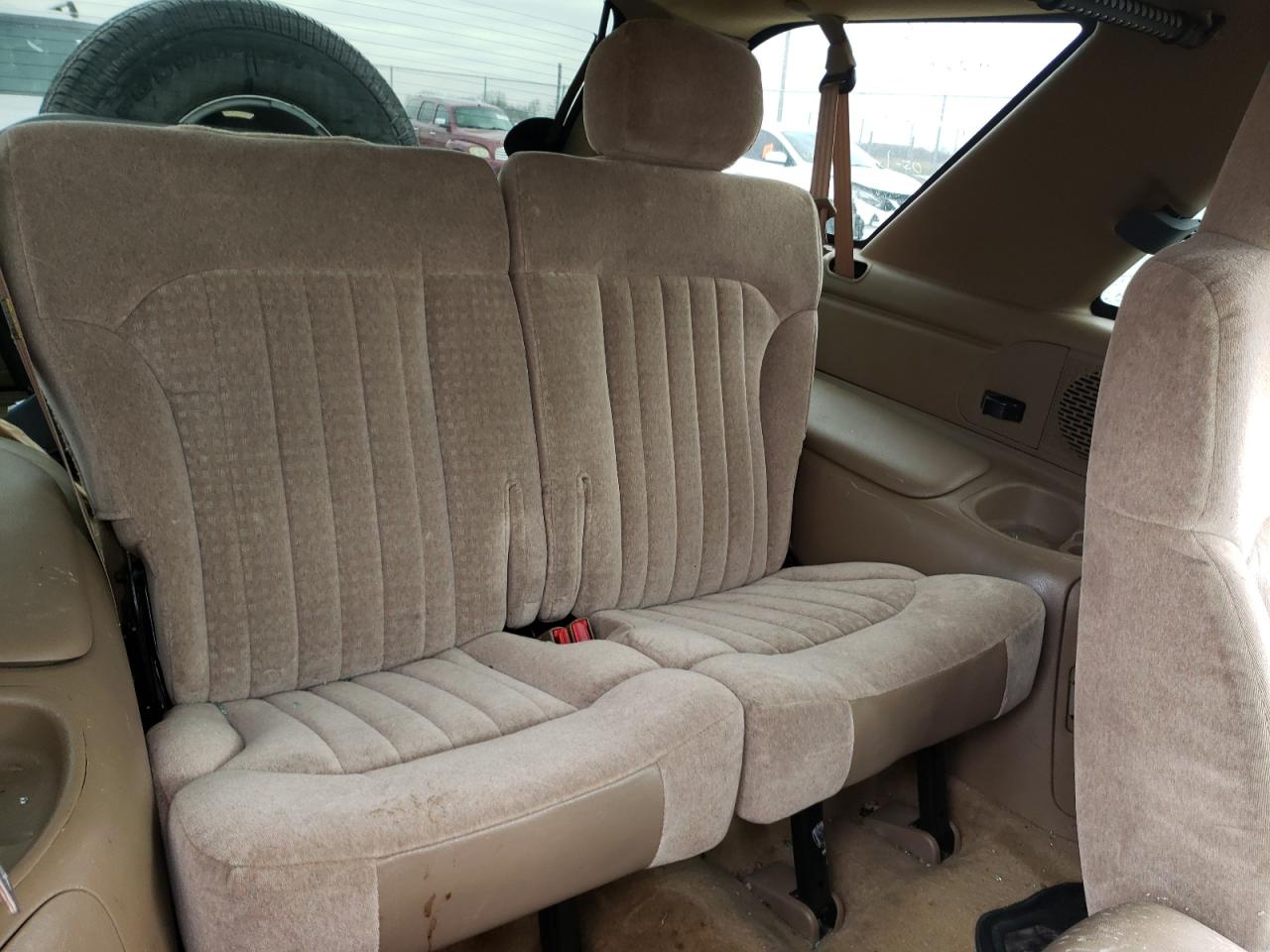 1GNCT18W42K122944 2002 Chevrolet Blazer