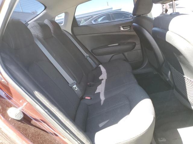 5XXGT4L30KG293158 KIA Optima Lx