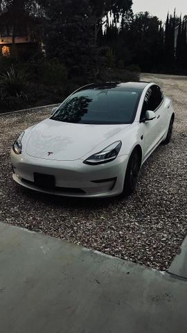 5YJ3E1EBXJF066766 Tesla MODEL 3