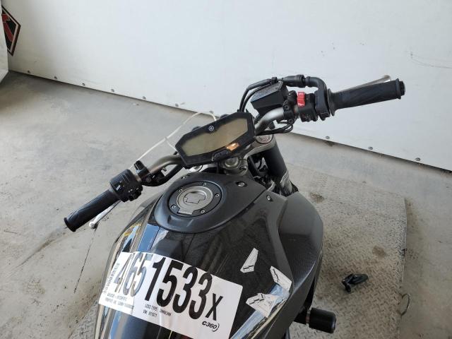 2016 YAMAHA FZ07 JYARM06E1GA011071