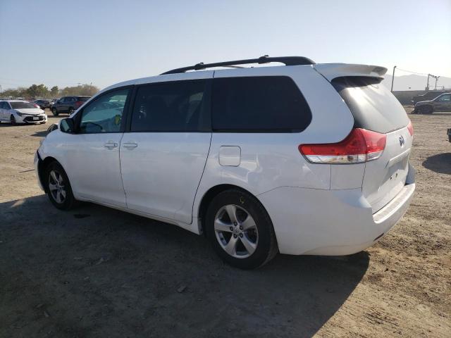 VIN 5TDKK3DC6DS343343 2013 TOYOTA SIENNA no.2