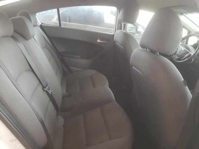 3KPFK4A75HE059832 KIA FORTE LX
