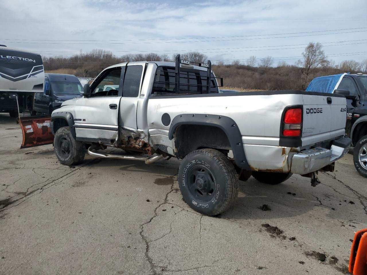 1B7KF23Z31J518032 2001 Dodge Ram 2500