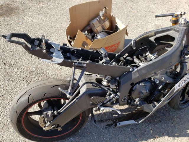 2016 YAMAHA YZFR6 C JYARJ16Y4GA009906