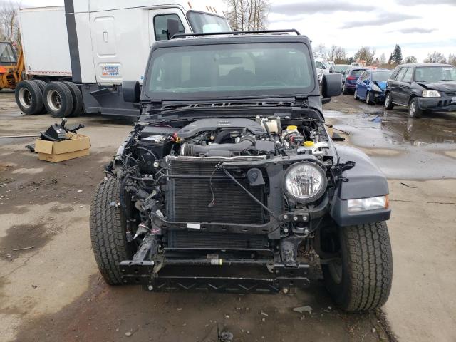 1C4HJXEG3KW532969 Jeep Wrangler Unlimited Sahara